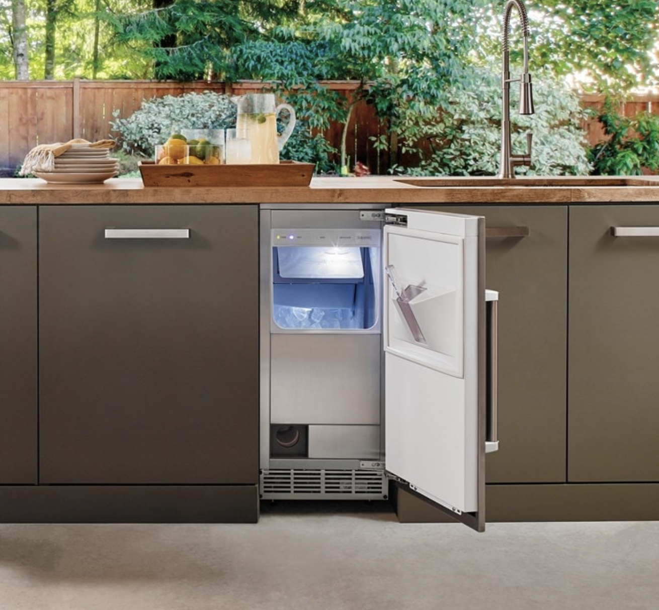 Sub-Zero Outdoor Ice Maker Repair